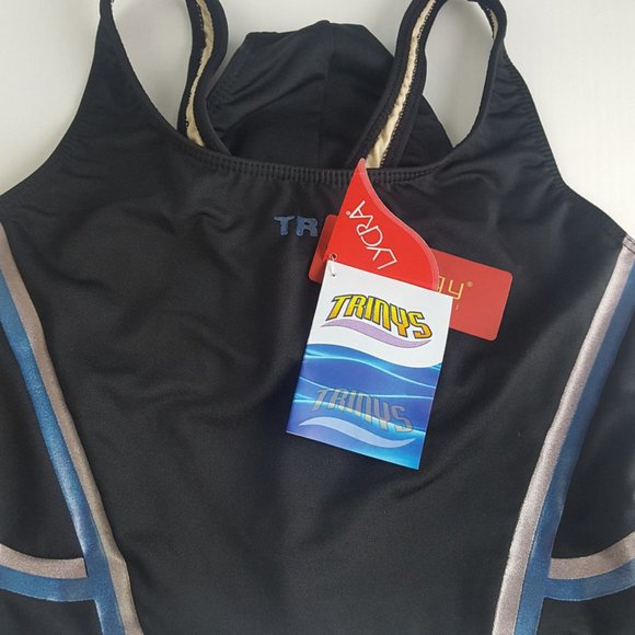 Brazilian Swimsuit One piece with cap - Picture 9 of 12